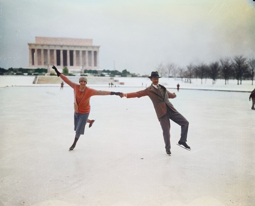 Couple skating at the Memorial Basin in Washington, 1930, colorized